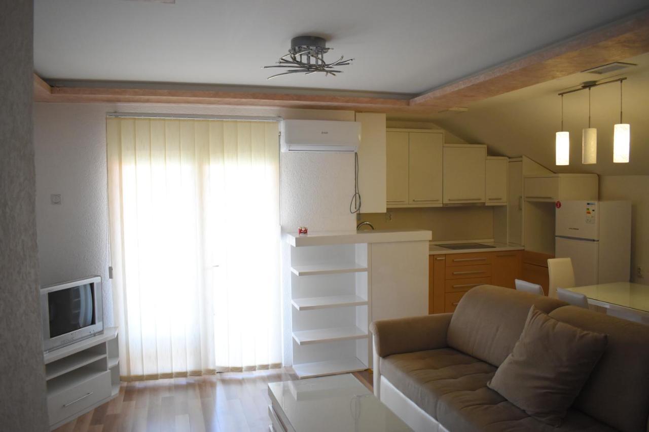 Apartments Holiday Vranje Exteriér fotografie